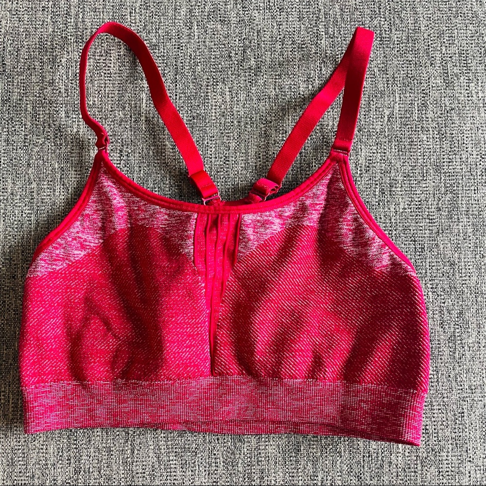 Champion pink sports bra with adjustable straps